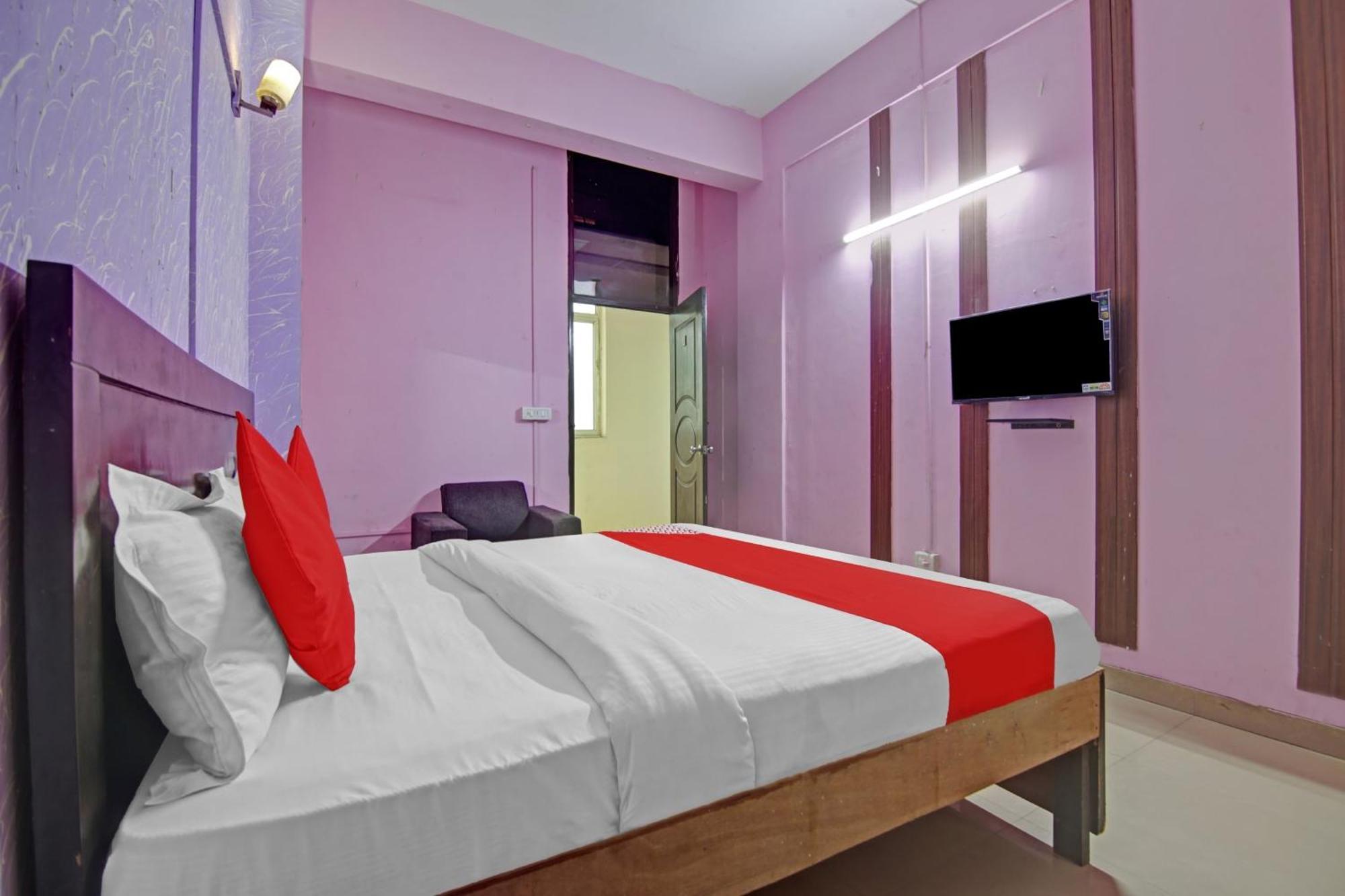 Hotel O Glorious Stayz Noida Dış mekan fotoğraf