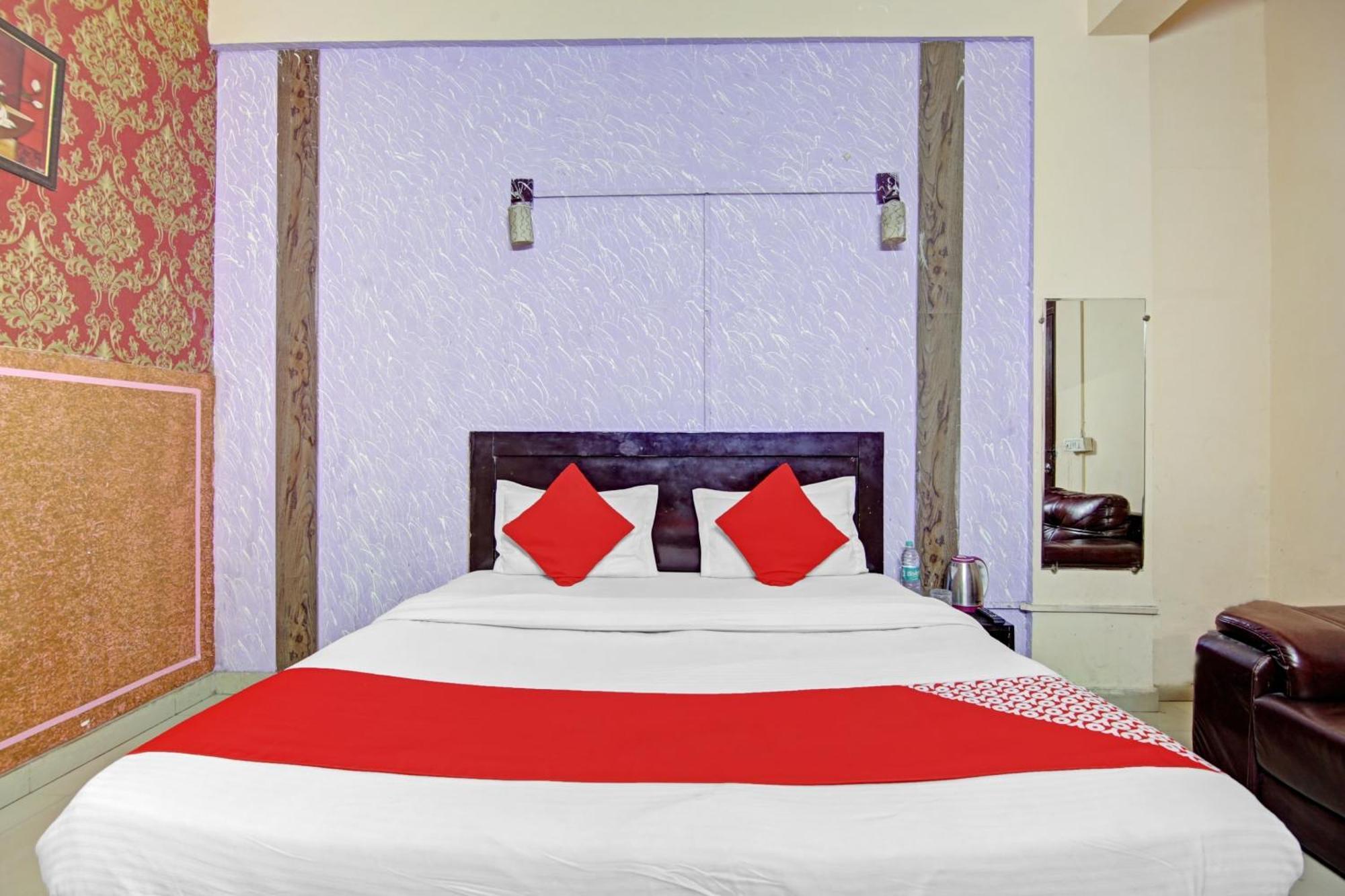 Hotel O Glorious Stayz Noida Dış mekan fotoğraf